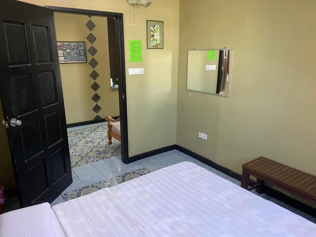 Tabin Lodge Budget Stay Lahad Datu Luaran gambar